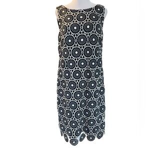 Talbots Navy and White Lace Accent sleeveless lined midi dress EUC Size 6